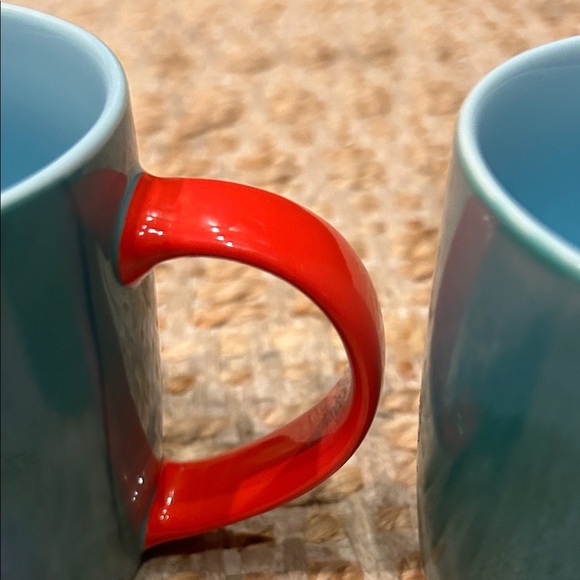 Starbucks Green and Red Mugs Set- Holiday collection 2024 - Picture 6 of 10